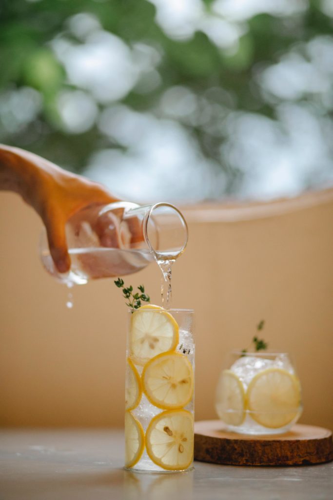 how to make lemon water